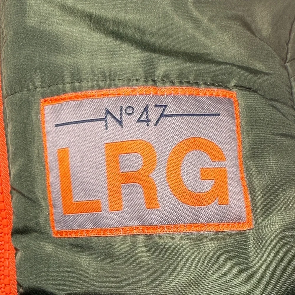 LRG Kids Hooded Puffer Vest Size 4 Green Orange